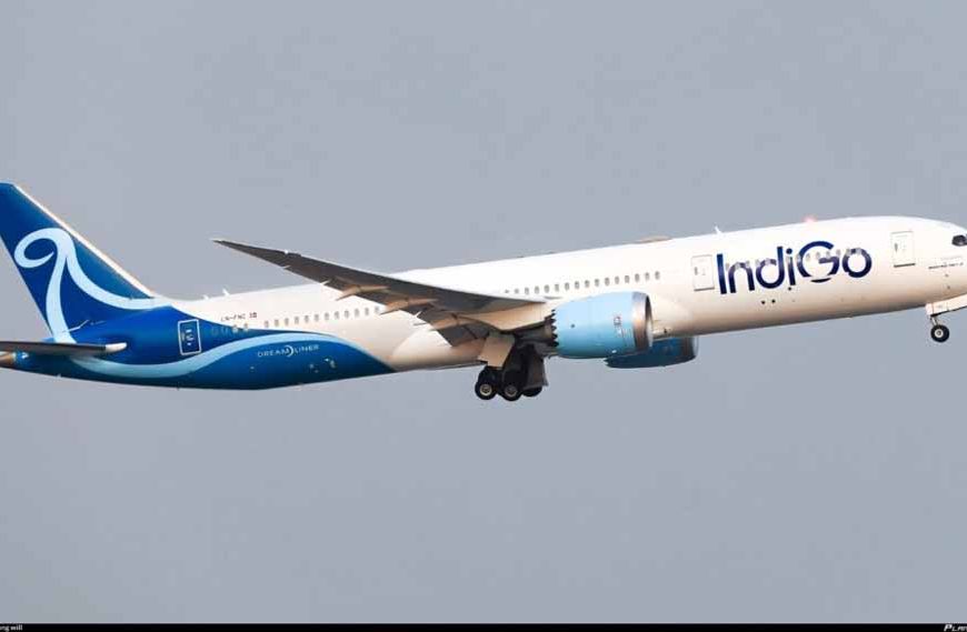 इंडिगो उड़ानों में गड़बड़ी, DGCA ने चेताया—रिपोर्ट के बाद कड़ी कार्रवाई संभव