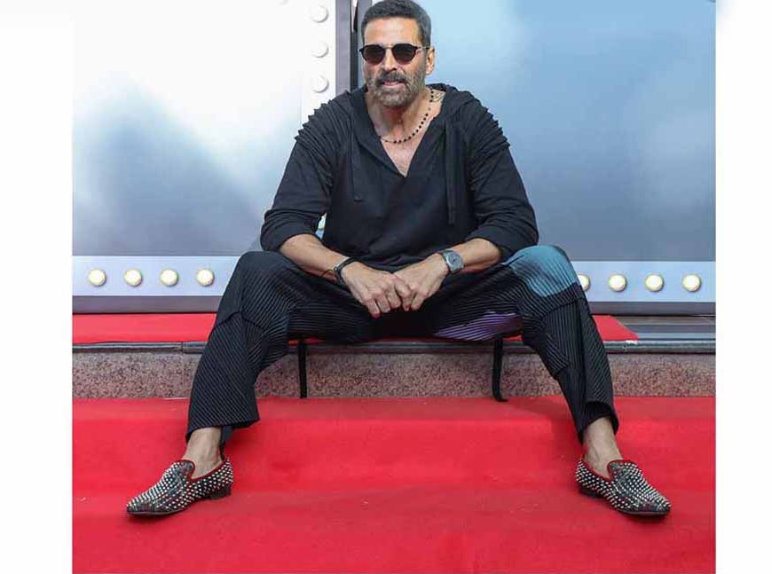 14 साल बाद टीवी पर वापसी: अक्षय कुमार होस्ट करेंगे ‘व्हील ऑफ फॉर्च्यून’