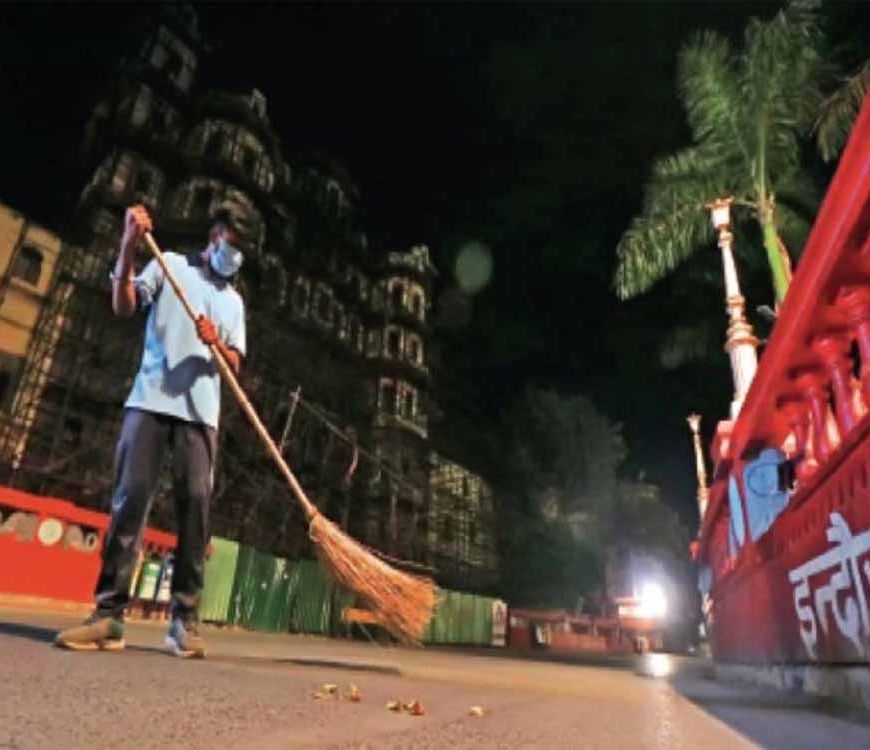 9वीं बार स्वच्छता में नंबर-1 बनने को तैयार इंदौर, महापौर ने सफाई कर्मियों से संवाद कर परखी जमीनी तैयारी