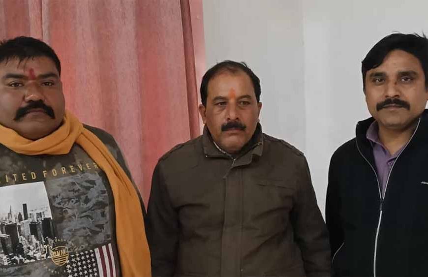 चुरहट एसडीएम के रीडर पर लोकायुक्त का शिकंजा, 10 हजार की रिश्वत लेते रंगे हाथ पकड़ा