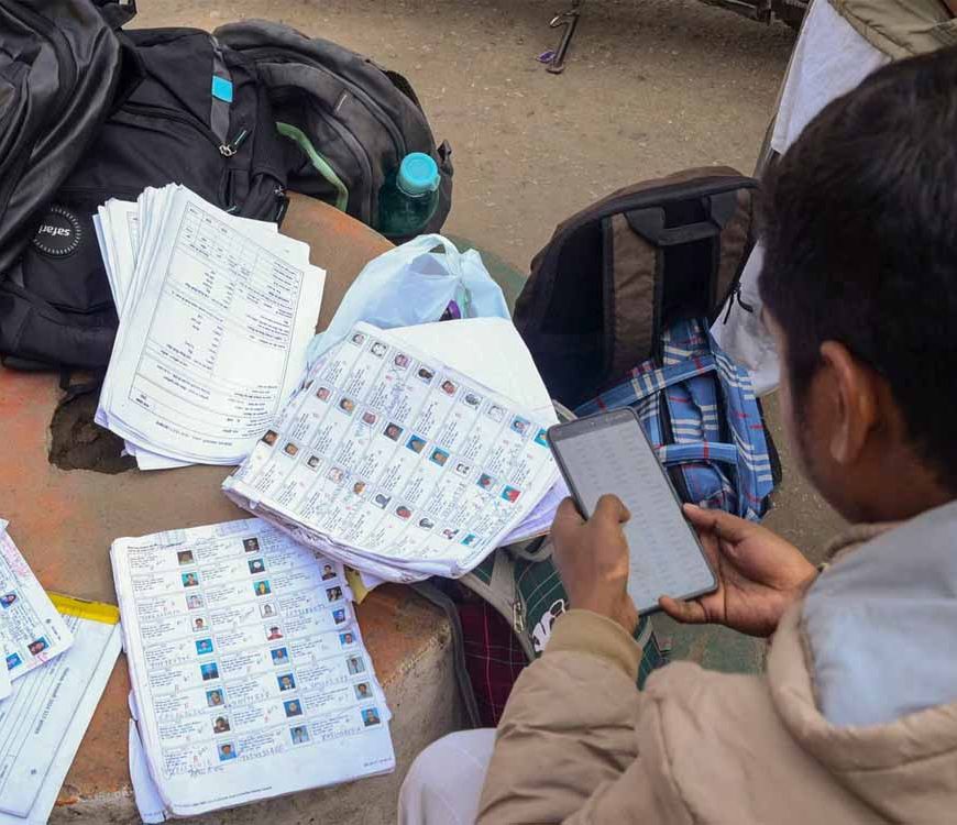 वोटर लिस्ट से नाम गायब? बंगाल में SIR पर सुनवाई शुरू, 32 लाख लोगों को मिला दावा-आपत्ति का मौका