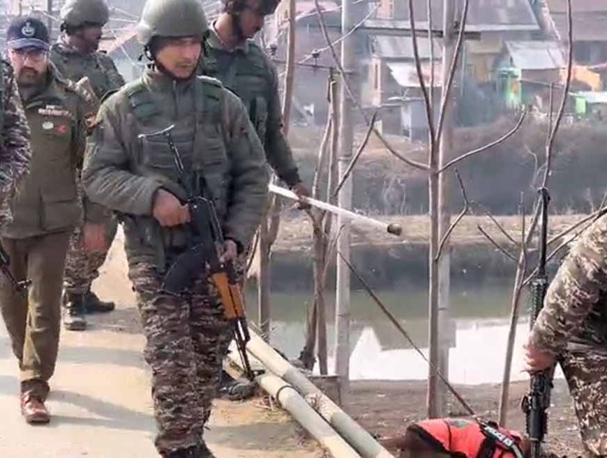 J&K अलर्ट: नरबल–तांगमर्ग हाईवे पर हर वाहन की सख्त जांच, सुरक्षा एजेंसियां हाई अलर्ट पर
