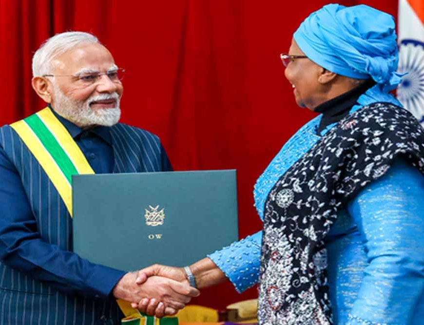 Overview 2025: वैश्विक मंच पर भारत की गूंज, पीएम मोदी को 28 देशों का सर्वोच्च सम्मान