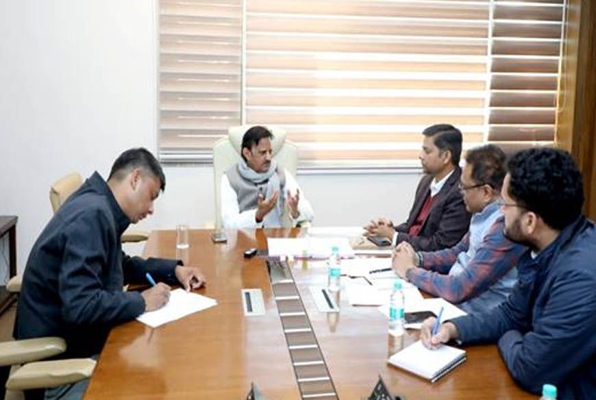 उप मुख्यमंत्री शुक्ल ने रीवा बायपास निर्माण कार्य की प्रगति की समीक्षा की