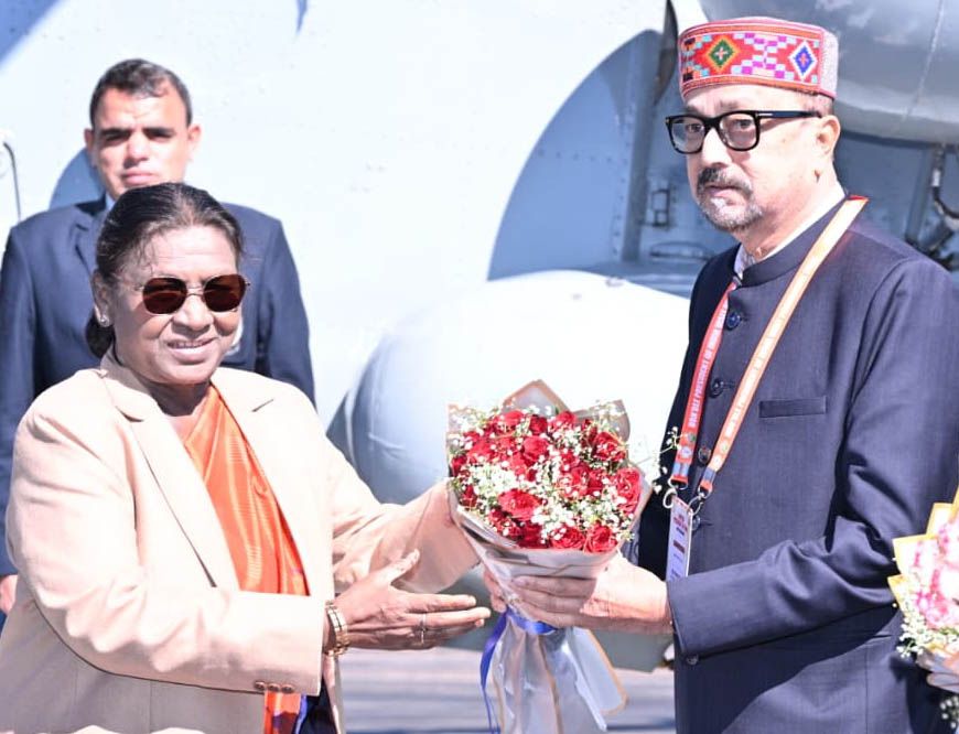 रायपुर : राष्ट्रपति श्रीमती द्रौपदी मुर्मू का आत्मीय स्वागत