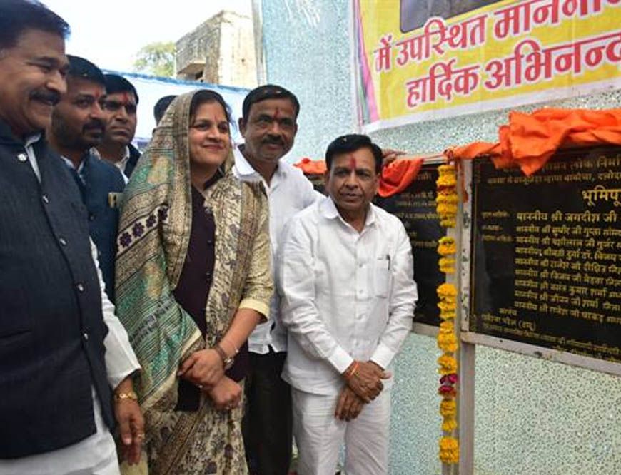 विकास कार्यों के लिए कोई भेद-भाव नहीं : उप मुख्यमंत्री  देवड़ा