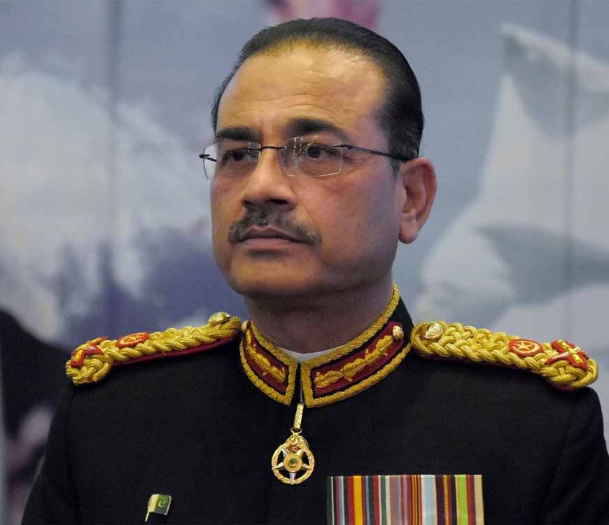 पाक आर्मी चीफ मुनीर ने किससे रचाई बेटी की शादी? दामाद को लेकर भारत तक मची चर्चा