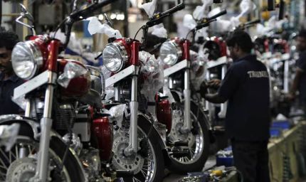 2025 में दोपहिया वाहनों की बिक्री 2 करोड़ यूनिट पार, GST 2.0 का दिखा असर