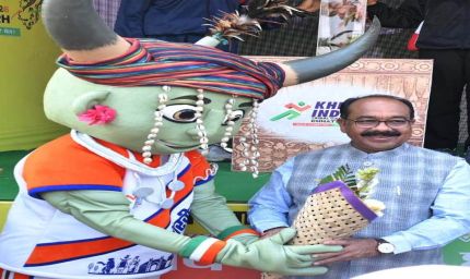 रायपुर : उप मुख्यमंत्री अरुण साव ने खेलो इंडिया नेशनल ट्राइबल गेम्स के लिए मशाल गौरव यात्रा को दिखाई हरी झंडी