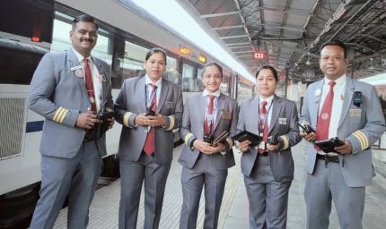 वंदे भारत एक्सप्रेस में महिला टीटीई को मिली टिकट जांच की जिम्मेदारी, बिलासपुर रेल मंडल का बड़ा फैसला