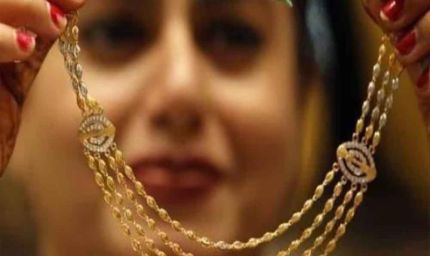 2026 में भी कीमती धातुओं की चमक बरकरार, चांदी ₹5656 और सोना ₹954 उछला