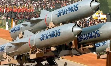 ब्रह्मोस से तेज रफ्तार, चीनी मिसाइल DF-12 का बड़ा भाई, ब्रह्मास्‍त्र K-4 पाकिस्‍तान जैसे दुश्‍मनों के लिए खतरा
