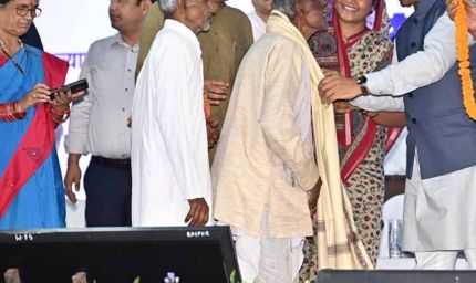 छत्तीसगढ़ में वरिष्ठ नागरिकों को सशक्त सामाजिक सुरक्षा तंत्र, आधार कार्ड एवं अन्य वैध दस्तावेजों से मिल रहा योजनाओं का लाभ