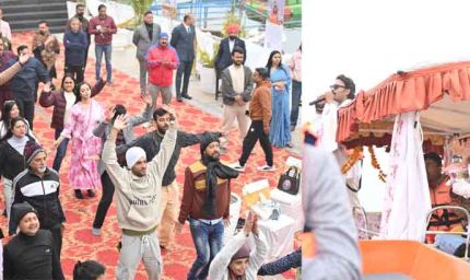 योग, योग-डांस, ध्यान, भजन और पंचतत्व रीकी हीलिंग ने रचा इतिहास