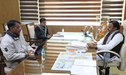 बायो मेडिकल वेस्ट का सुनियोजित और नियमानुसार प्रबंधन करें सुनिश्चित: उप मुख्यमंत्री  शुक्ल