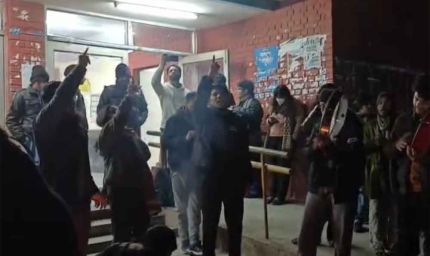 JNU में पीएम मोदी और अमित शाह के खिलाफ लगे आपत्तिजनक नारे, ‘कब्र खुदेगी’ बयान पर मचा बवाल