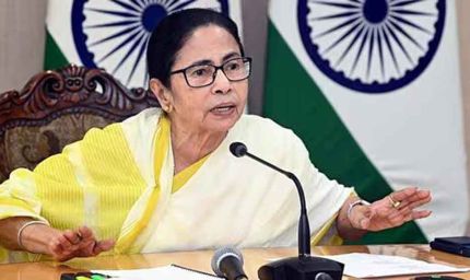 BJP IT सेल के ऐप से SIR? EC पर ममता का बड़ा आरोप, दोहरे निशाने की सियासत शुरू