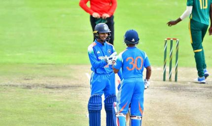 सात विकेट गिरे, फिर भी भारत का दमदार प्रदर्शन; तीसरे वनडे में 300+ स्कोर