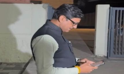 इंदौर महापौर की मुश्किलें बढ़ीं, संघ ने कलेक्टर और महापौर को तलब किया, दूषित पानी को लेकर हुई चर्चा
