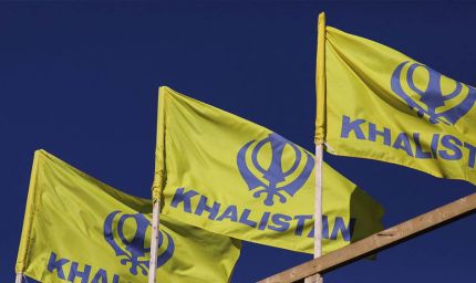 भारत-कनाडा संबंधों में सुधार से बौखलाए खालिस्तान समर्थक, बीसी प्रीमियर डेवी एबी के दौरे पर उठाए सवाल