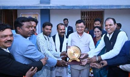 रायपुर : कैबिनेट मंत्री देवांगन धीवर समाज के नववर्ष एवं पारिवारिक मिलन समारोह में हुए शामिल
