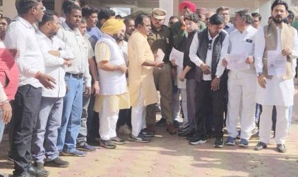 बढ़ते अपराध के खिलाफ कांग्रेस का प्रदर्शन, थानों तक पहुंचे कार्यकर्ता, कानून-व्यवस्था पर साधा निशाना