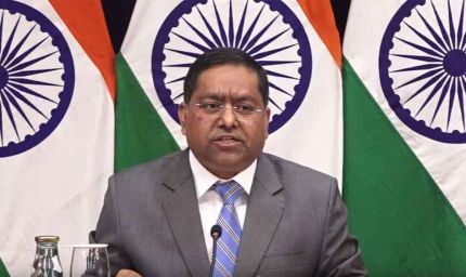 भारत पर 500% टैरिफ की धमकी? ट्रंप की मंजूरी वाले बिल पर सरकार का कड़ा पलटवार