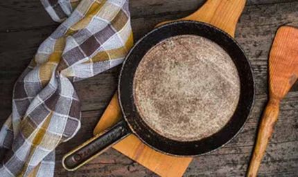 आयरन तवे पर फिर से चिपकने लगा है डोसा, धोने के बाद इस्तेमाल का जानें सही तरीका