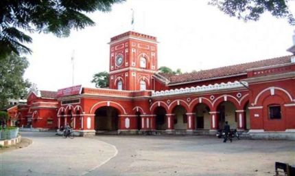 सामने आया असली चेहरा: जबलपुर नगर निगम के 1500 कर्मचारी बिना उपस्थिति डाले कर रहे काम