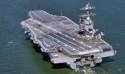 1 लाख करोड़ का फोर्ड क्लास एयरक्राफ्ट कैरियर, 25 साल तक बिना फ्यूल के चलेगा