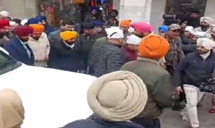 सीएम भगवंत मान पहुंचे श्री अकाल तख्त सचिवालय, धार्मिक टिप्पणियों पर जत्थेदार के समक्ष रखेंगे पक्ष