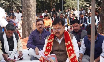 नशा करने वालों को न दें सामाजिक सम्मान : ऊर्जा मंत्री तोमर