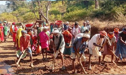 सर्वाधिक दिव्यांगों, महिलाओं एवं परिवारों को रोजगार देने में कबीरधाम जिला प्रदेश में पहले स्थान पर