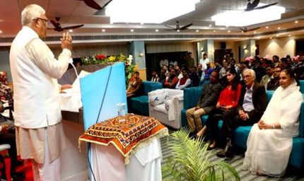 वंदे मातरम् गीत और बिरसा मुण्डा के संघर्ष ने स्वतंत्रता आंदोलन को दिया जनाधार : राज्यपाल पटेल