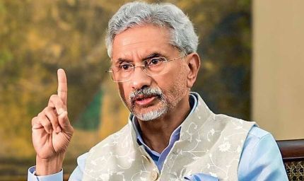 बांग्लादेश में तनाव बढ़ा? भारत ने राजनयिकों के परिवार वापस बुलाए