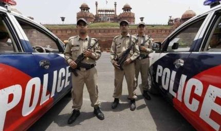 गणतंत्र दिवस से पहले दिल्ली पुलिस का बड़ा एक्शन, 94 स्थानों पर रेड, 70 गिरफ्तार