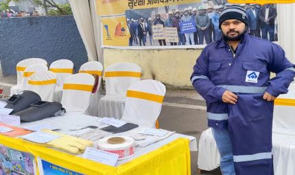 260°C तक की गर्मी सहने वाला सूट! बोकारो स्टील इंडस्ट्री का सबसे मजबूत सुरक्षा उपकरण, जानें कीमत