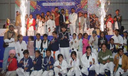 कराटे का महाकुंभ बना रिकॉर्ड ब्रेकर! स्कूल गेम्स सीज़न 3 में प्रतिभाओं का जबरदस्त धमाका