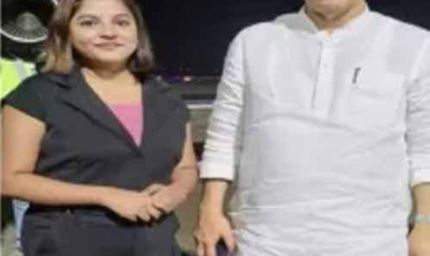 पापा… आज जा रही”: अधूरा रह गया वादा, आख़िरी कॉल याद कर फफक पड़े फ्लाइट अटेंडेंट पिंकी के पिता