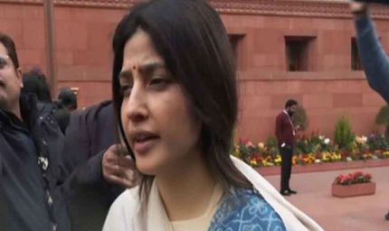 बजट से पहले सियासी वार: डिंपल यादव बोलीं– वादों का हिसाब दो