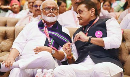NCP प्रतिनिधिमंडल ने CM फडणवीस से की मुलाकात, विधायक दल नेता और डिप्टी CM पर हुई चर्चा
