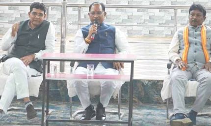 नारायणपुर के परीयना दिव्यांग आवासीय विद्यालय को बस देने की घोषणा