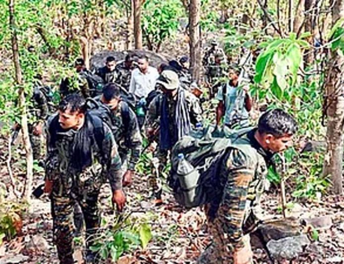 बीजापुर में पुलिस और नक्सलियों में जबरदस्त मुठभेड़, 2 माओवादी ढेर