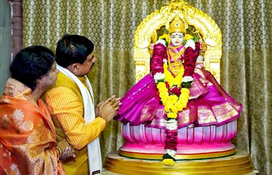 माँ नर्मदा की कृपा से प्रदेश लगातार हो रहा है समृद्ध : मुख्यमंत्री डॉ. यादव