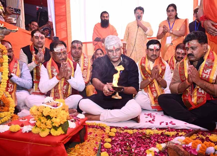 भारत के विकास का ग्रोथ इंजन बना छत्तीसगढ़ : गजेंद्र सिंह शेखावत, बोड़ला से भोरमदेव तक सड़क उन्नयन हेतु मुख्यमंत्री ने की घोषणा
