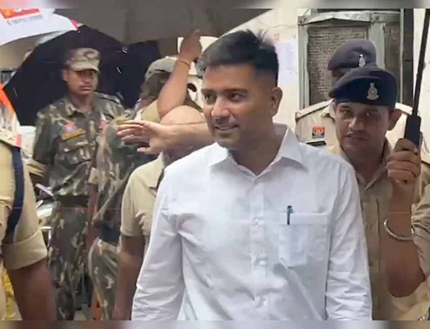 चैतन्य बघेल पर शराब घोटाले का मामला, हाईकोर्ट ने दी राहत