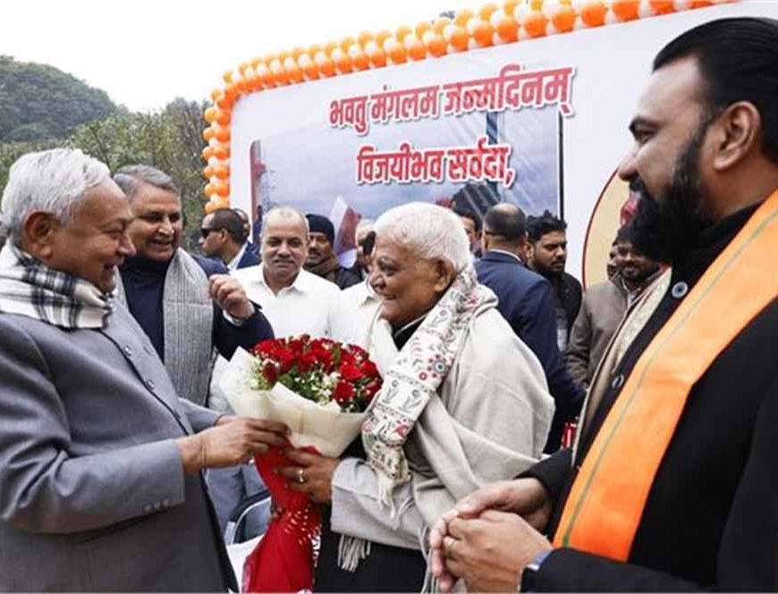 सम्राट चौधरी पर CM नीतीश का बड़ा दावा! पिता शकुनी चौधरी से कही भविष्य की चौंकाने वाली बात