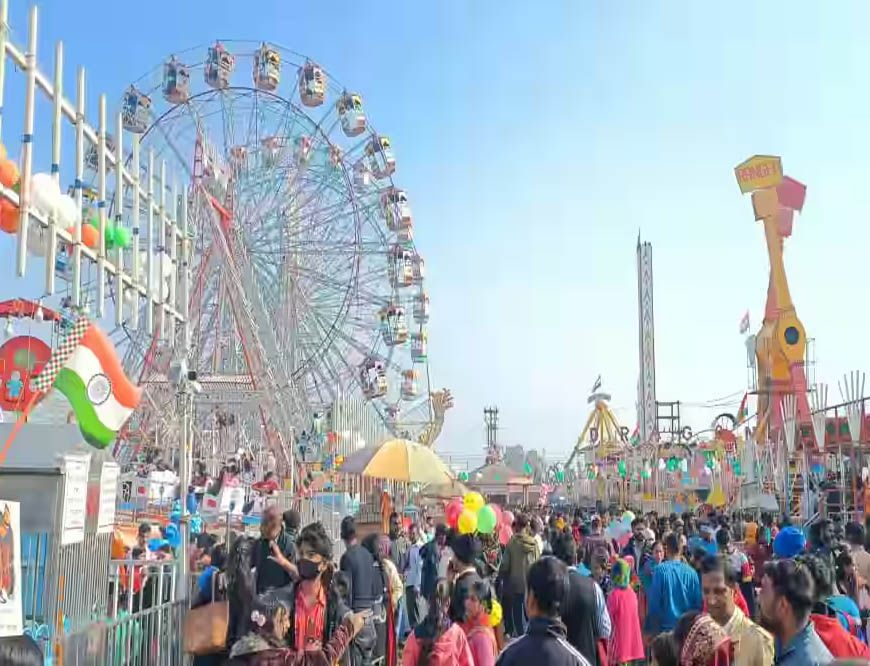 आरटीओ टैक्स में छूट पर 'ब्रेक' ने रोकी गाड़ियों की रफ्तार, ग्वालियर व्यापार मेले में अटका करोड़ों का कारोबार
