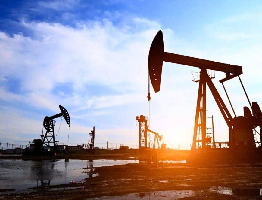 वेनेजुएला से क्रूड ऑयल एक्सपोर्ट पर बैन हटे तो कंपनियों को कितना सस्ता मिलेगा तेल? जानें क्या होगा असर