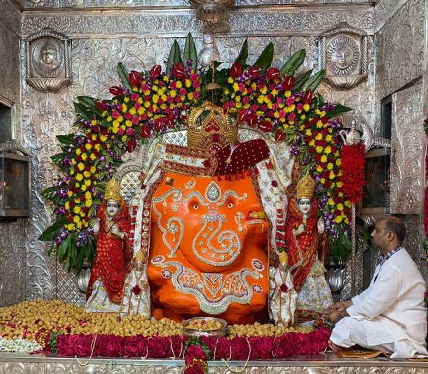 7 करोड़ के स्वर्ण आभूषणों से सजेंगे खजराना गणेश, तिल चतुर्थी मेले में जुटेगा जनसैलाब